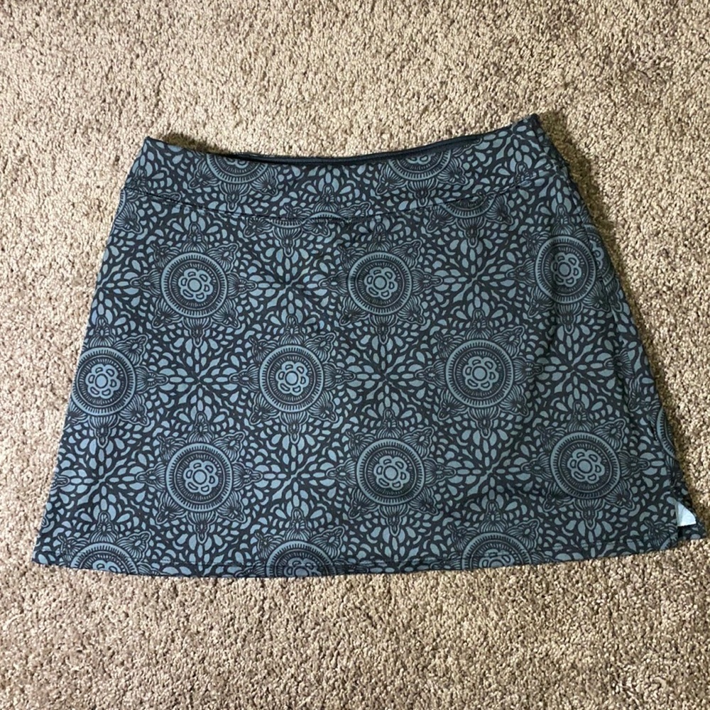 Tranquility skort